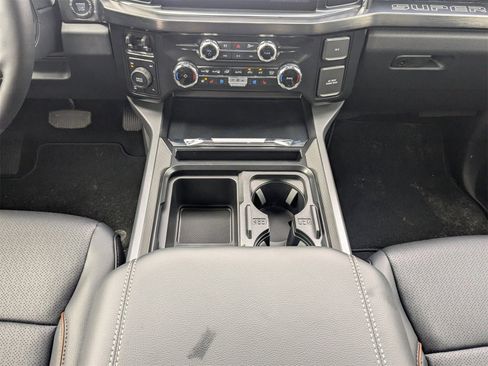 New 2026 Ford F250 Lariat w/ Black Appearance Package image 20