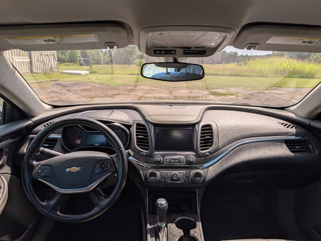 Used 2014 Chevrolet Impala LT FWD image 33