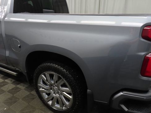 Used 2019 Chevrolet Silverado 1500 High Country w/ High Country Premium Package AWD/4WD image 50