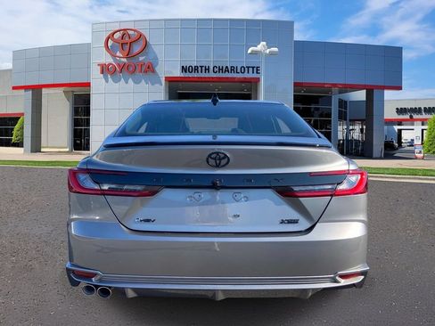 Used 2025 Toyota Camry XSE FWD image 7