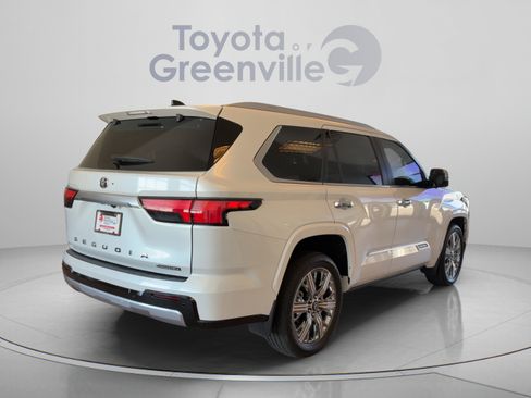 Used 2026 Toyota Sequoia Capstone AWD/4WD image 6