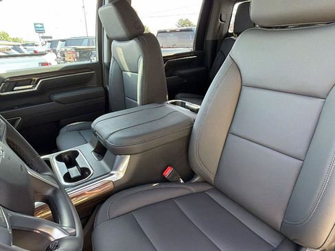 New 2026 Chevrolet Silverado 2500 LT w/ Trail Boss Package AWD/4WD image 4