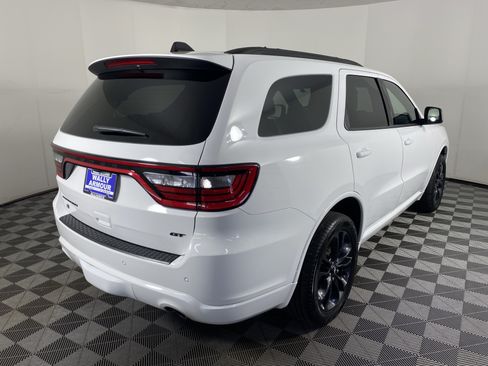 Used 2025 Dodge Durango GT AWD/4WD image 9