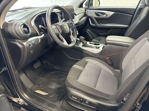 Used 2024 Chevrolet Blazer LT w/ Convenience Package image 11