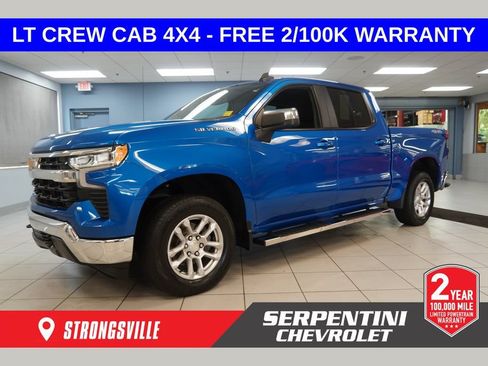 Used 2023 Chevrolet Silverado 1500 LT w/ Convenience Package II AWD/4WD image 1
