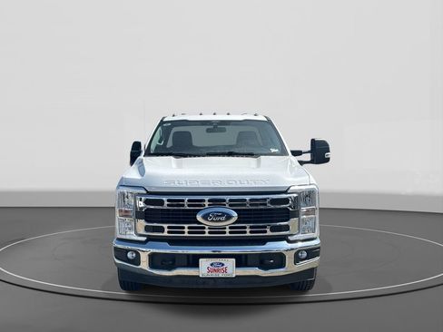 New 2025 Ford F350 XL w/ XL Chrome Package image 3