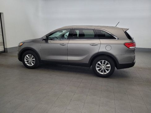 Used 2016 Kia Sorento FWD image 3
