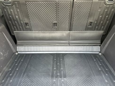 Used 2023 Ford Bronco Wildtrak image 16