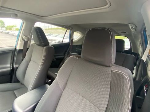 Used 2016 Toyota RAV4 XLE FWD image 12