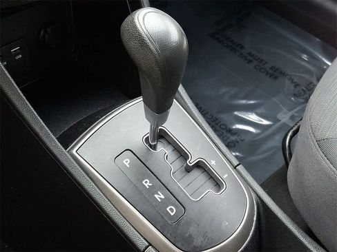 Used 2017 Hyundai Accent SE image 14