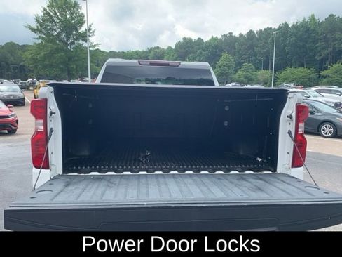 Used 2020 Chevrolet Silverado 1500 LT image 19