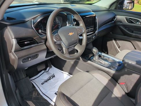 Certified 2021 Chevrolet Traverse LS w/ LPO, Floor Liner Package image 10
