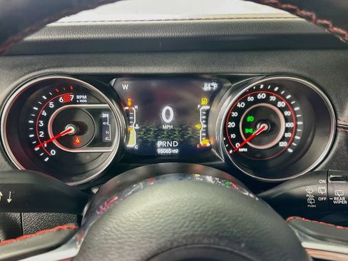 Used 2020 Jeep Wrangler Unlimited Rubicon w/ Quick Order Package 28Y Recon AWD/4WD image 24