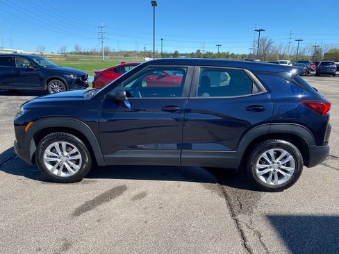 Used 2021 Chevrolet TrailBlazer LS image 4
