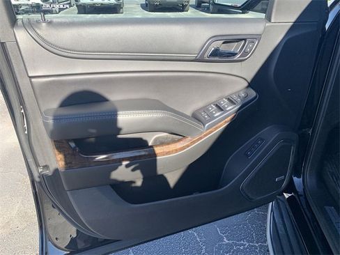 Used 2018 Chevrolet Tahoe LT image 20