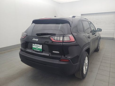 Used 2020 Jeep Cherokee Latitude FWD image 9