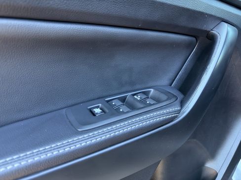 Used 2021 Ford Ranger Lariat w/ Tremor Off-Road Package image 14