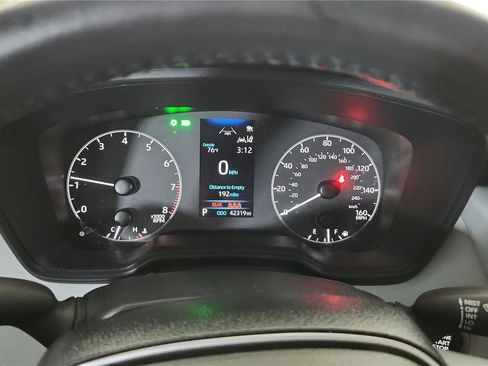 Used 2024 Toyota Corolla SE image 23