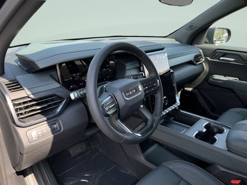 New 2026 GMC Acadia AT4 image 17