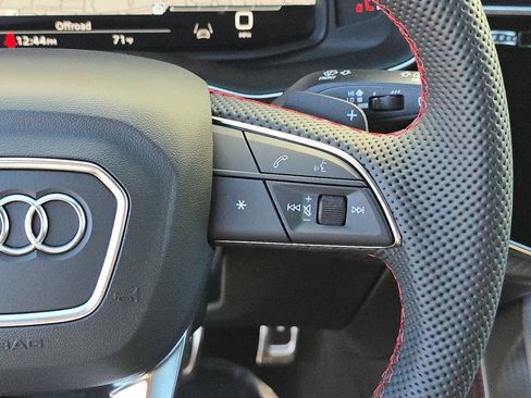 New 2026 Audi SQ8 Prestige image 21