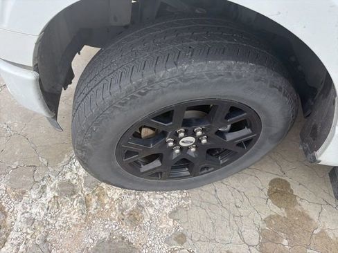 Used 2024 Ford F150 STX AWD/4WD image 8