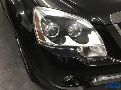 Used 2010 GMC Acadia SLT image 19