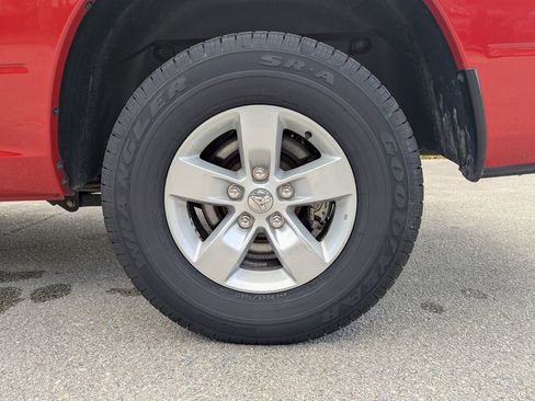 Used 2020 RAM 1500 Classic SLT image 15