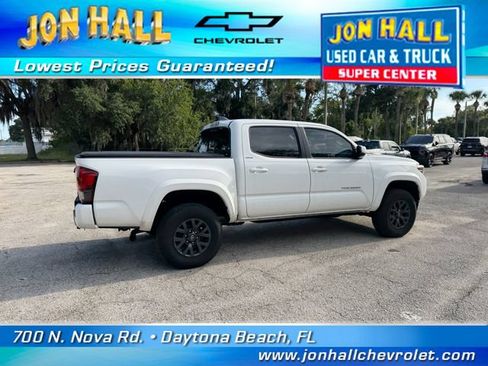 Used 2023 Toyota Tacoma SR5 w/ Technology Package RWD image 13