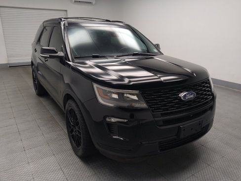 Used 2018 Ford Explorer Sport w/ Equipment Group 401A AWD/4WD image 13