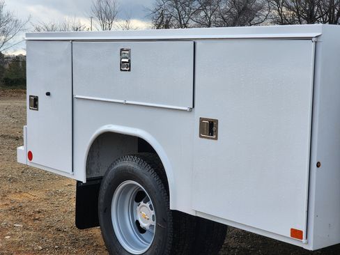 New 2026 Chevrolet Silverado 3500 W/T w/ WT Convenience Package image 10