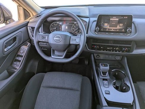 New 2026 Nissan Rogue SV w/ Cold Weather Package FWD image 18