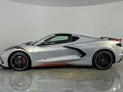 Used 2023 Chevrolet Corvette Stingray Premium Cpe w/ Z51 Performance Package RWD image 6