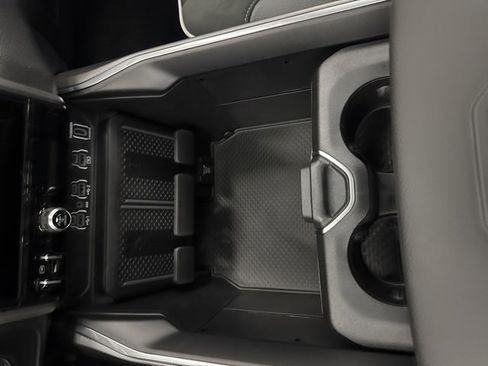 New 2025 RAM 1500 Laramie w/ Night Edition image 10