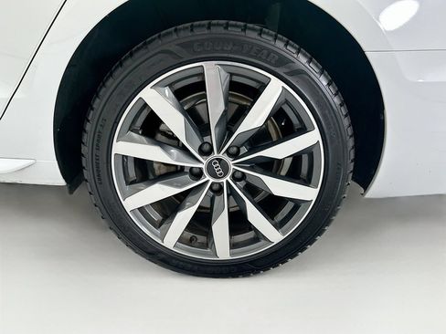 Used 2021 Audi A4 2.0T Premium w/ Convenience Package AWD/4WD image 29