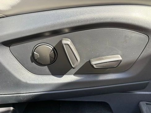 New 2026 Ford Explorer Active w/ Active Comfort Package image 28