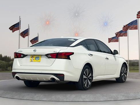 Used 2019 Nissan Altima 2.5 SV FWD image 7