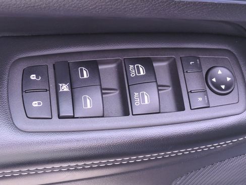 Used 2021 Jeep Grand Cherokee Limited w/ Quick Order Package 28K 80th image 16