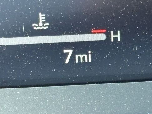 New 2026 Toyota Crown Signia image 22