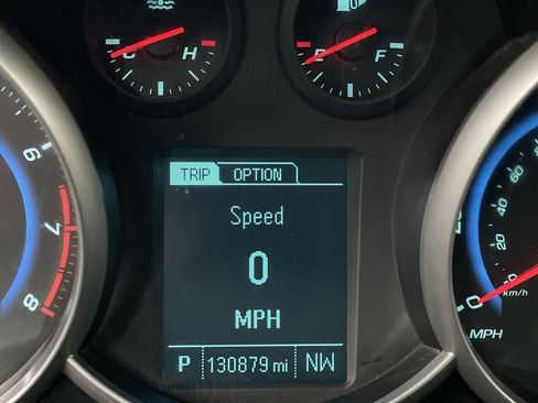 Used 2016 Chevrolet Cruze LT image 20