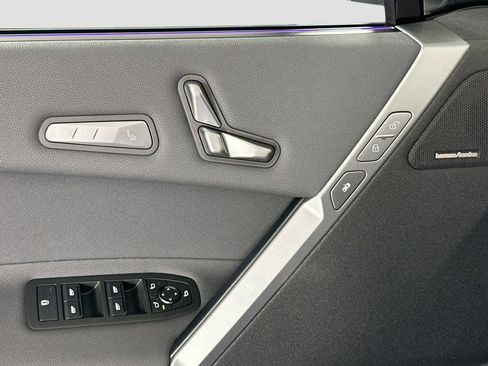 New 2026 BMW iX xDrive45 w/ M Sport Package image 17