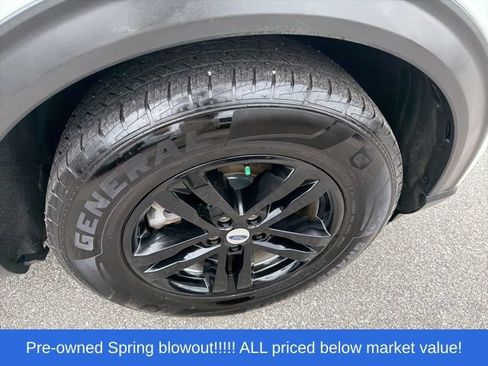 Used 2020 Ford Explorer XLT RWD image 49