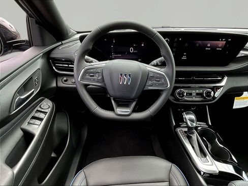 New 2026 Buick Envista Sport Touring FWD image 9