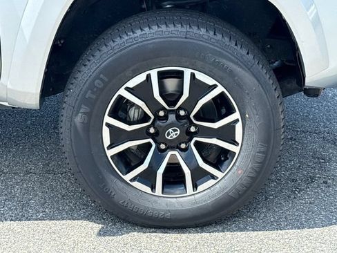 Used 2023 Toyota Tacoma TRD Sport RWD image 12
