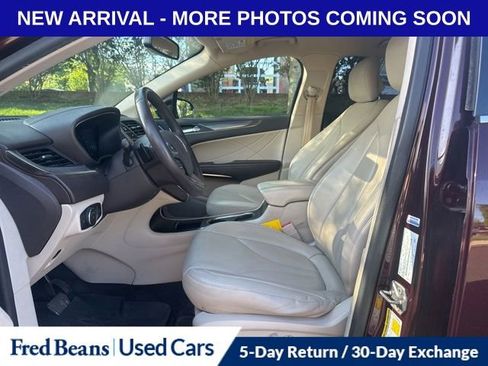 Used 2018 Lincoln MKC Premiere AWD/4WD image 9
