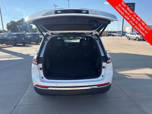 Used 2024 Jeep Grand Cherokee Limited 4xe image 11