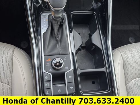 Used 2023 Kia Sorento SX AWD/4WD image 13