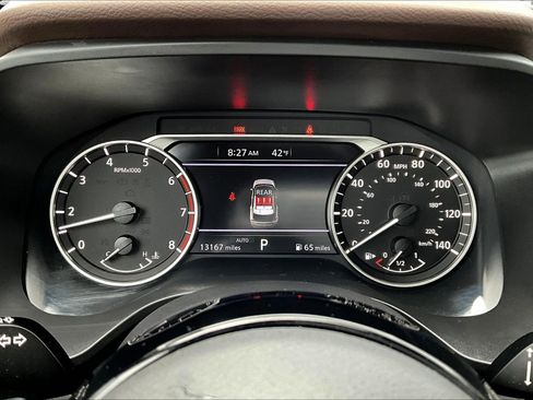 Used 2023 Nissan Rogue SV AWD/4WD image 13