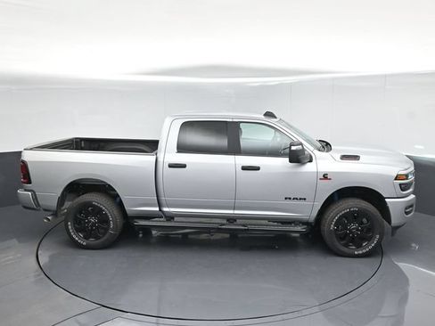 New 2026 RAM 2500 Big Horn AWD/4WD image 40