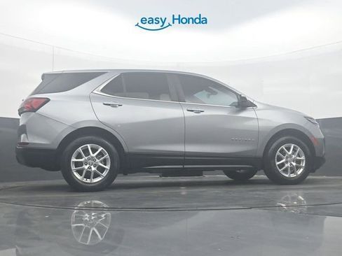 Used 2023 Chevrolet Equinox LT w/ LPO, Floor Liner Package image 34