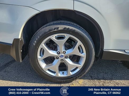 Used 2018 Subaru Forester 2.5i Touring AWD/4WD image 19